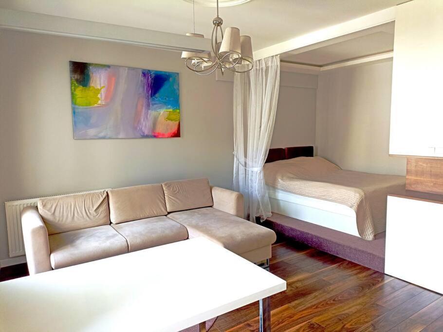 Mlynowa Centrum Apartamenty Luna Bialystok Exterior photo